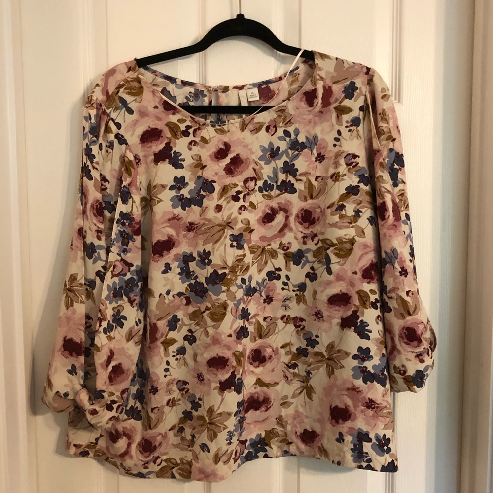 Flowery dress shirt